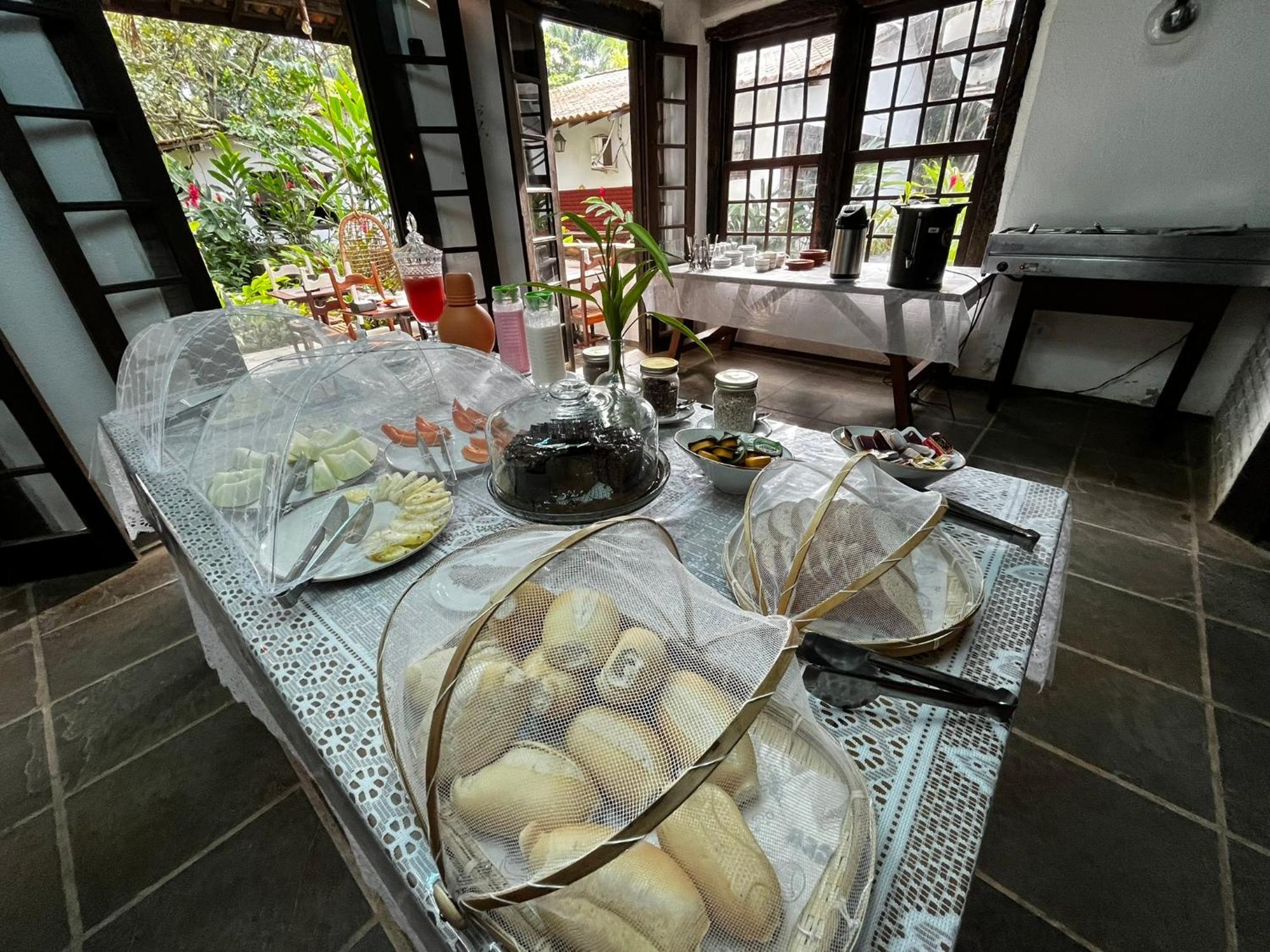 Garden Hotel Параті Екстер'єр фото